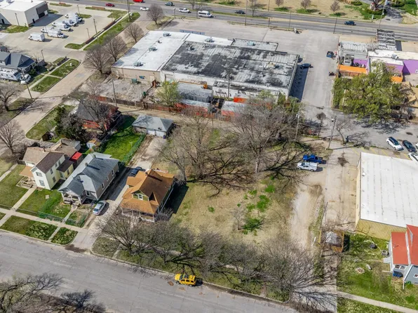 415 S Walnut St, Wichita, KS 67213