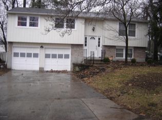 11304 Corston Ct, Fincastle, KY 40241