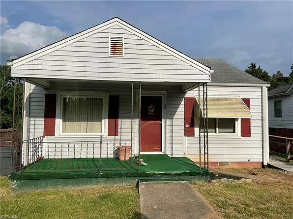 207 Hubbard St, Reidsville, NC 27320