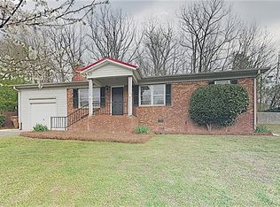 304 Hubbard Street Ext, Lincolnton, NC 28092