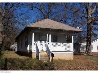 3912 Hewitt St, Greensboro, NC 27407