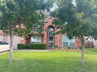 2233 Overton Dr, Forney, TX 75126