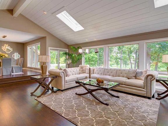5th image of 8698 Hawick Ct N