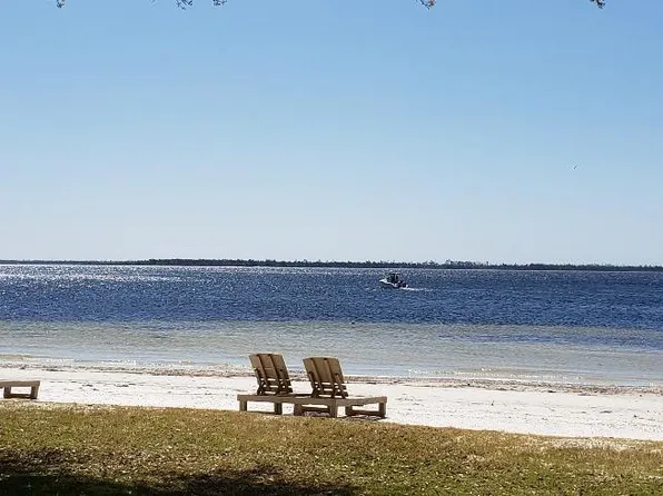 2100 W Beach Dr, Panama City, FL