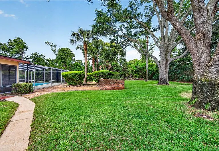 7 Eagle Ln — Photo 15