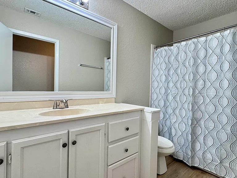 1302 Chapel Creek Rd — Photo 6