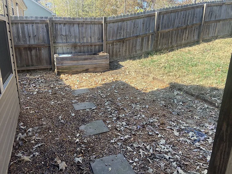737 Inver Ln — Photo 22