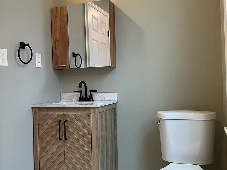 5104 Wayne Ave #3 — Photo 7