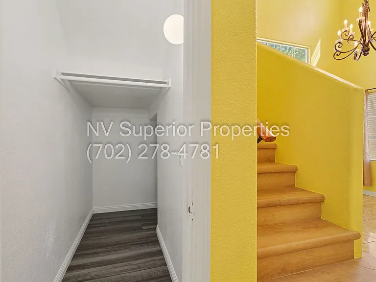 7929 Dana Maple Ct — Photo 13