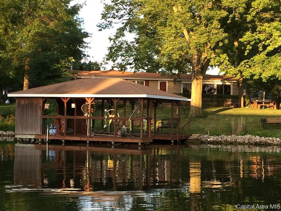 1st image of 30247 Woodland Ln