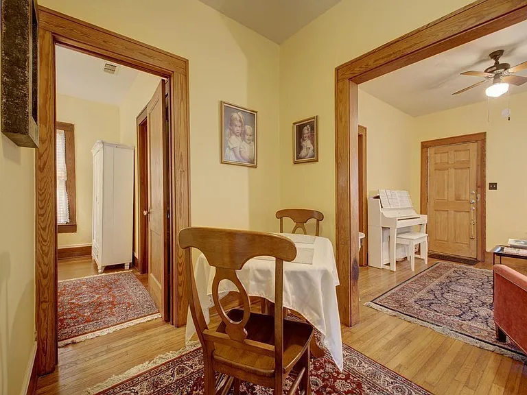 4301 Avenue C — Photo 14