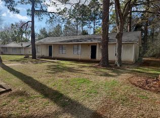 337 Station Crossing Dr APT B, Albany, GA 31721