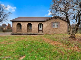 126 Scenic Dr, Bardstown, KY 40004