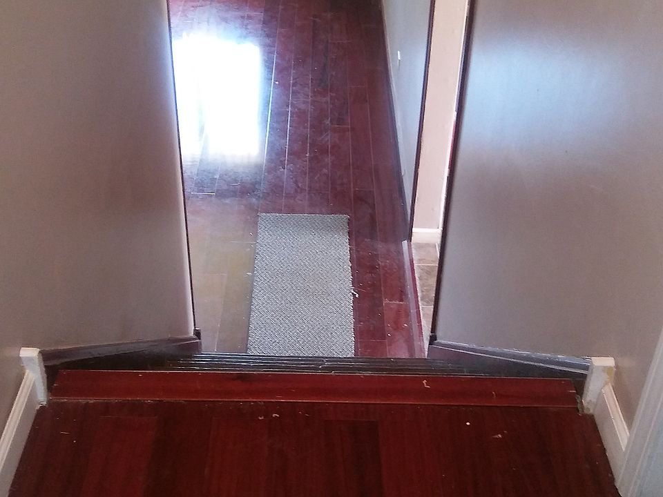 1st image of 1902 W 142nd St