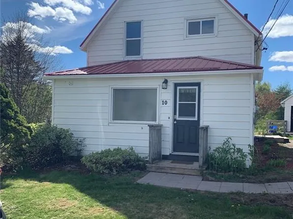 10 Kirk St, Sackville, NB E4L 3E6