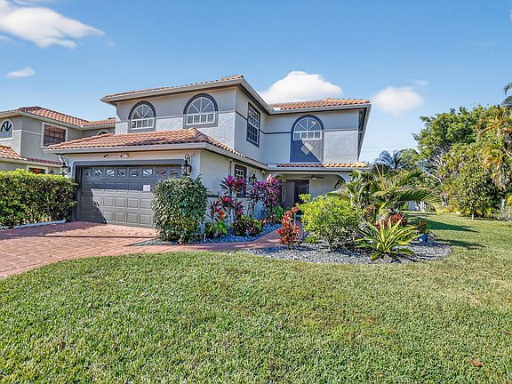 3rd image of 9048 Villa Portofino Circle