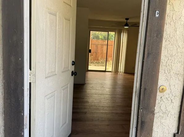 1042 Bennington St, 1042 Bennington St APT C, Upland, CA 91786
