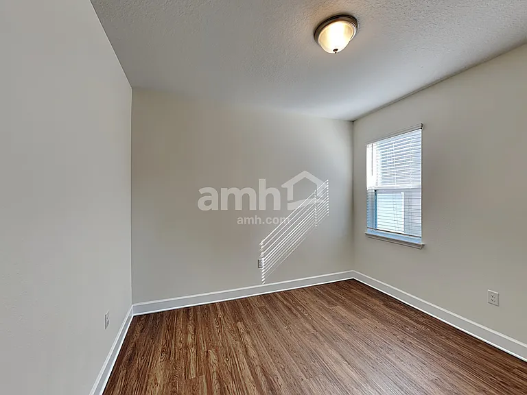 4708 Windy Hammock Way — Photo 20