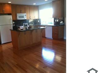 1080 Ayer Dr, Gilroy, CA 95020