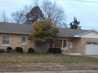 415 E Washington Ave, Owensville, MO 65066