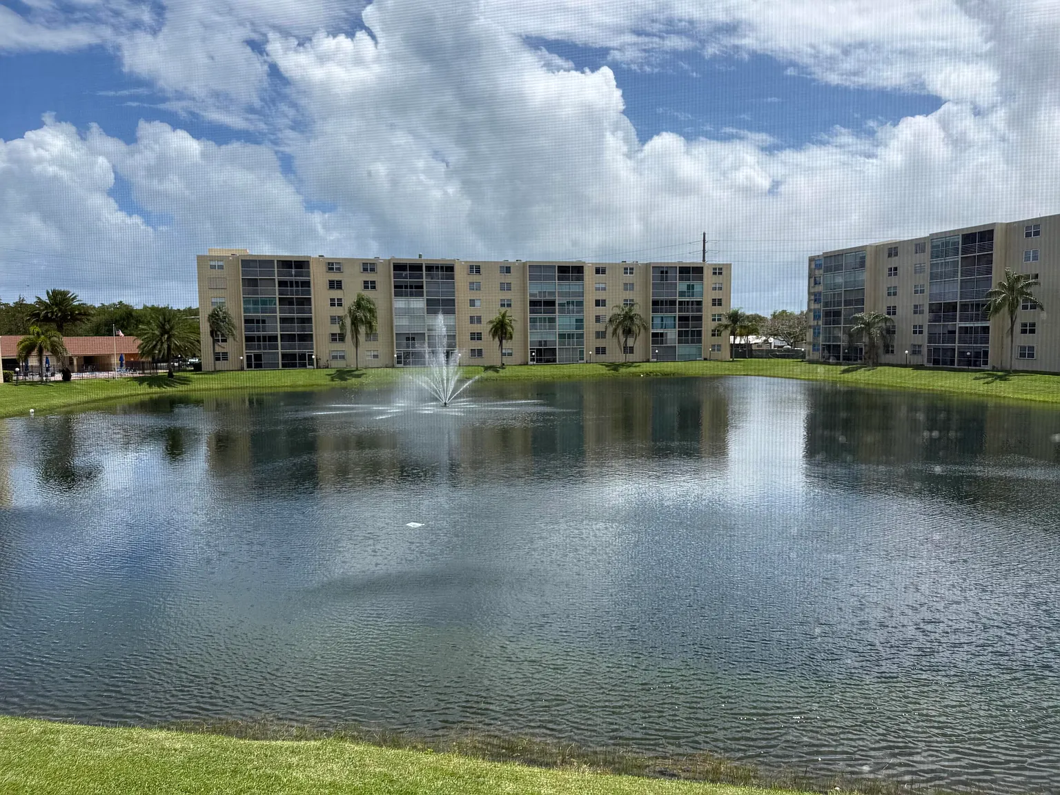 Meadowbrook Lakes — Photo 1