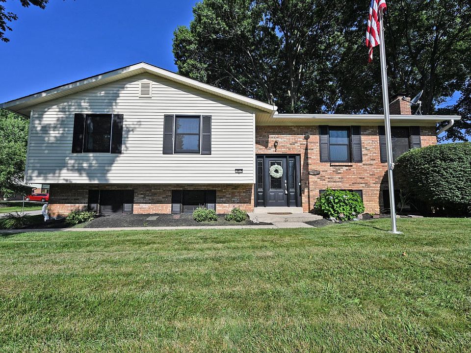 1st image of 1613 Muskegon Dr