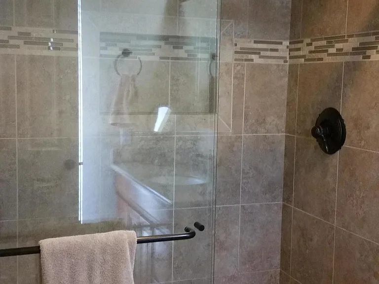 2614 E Sahuaro Dr — Photo 24