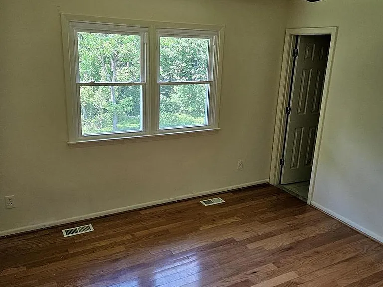 254 Cedarmere Cir — Photo 26