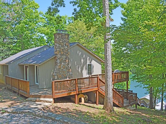 3rd image of 2190 Capewood Dr