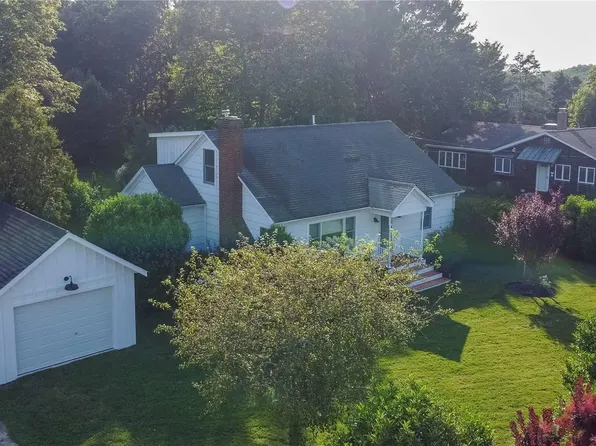 123 Washington Avenue, Jamesport, NY 11947