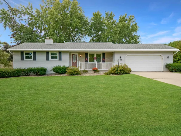 841 Louise Rd, Neenah, WI 54956