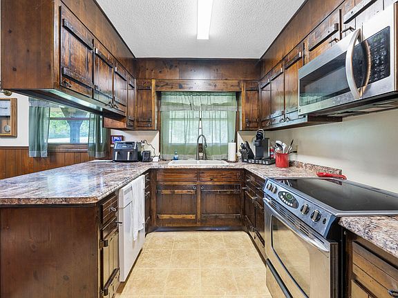 27th image of this home