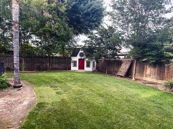 4744 W Ferguson Avenue, Visalia, CA 93291