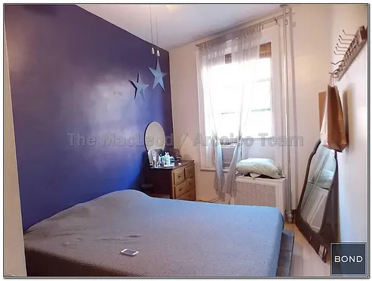 Rented by Bond New York | media 66