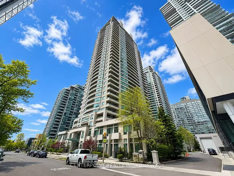 23 Hollywood Ave #2001 — Photo 1