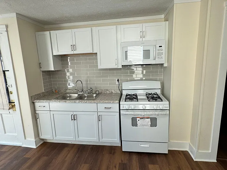 2706 Hale Ave — Photo 21