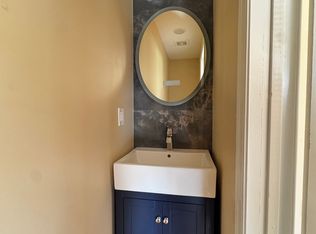 68 Maple St, Bridgewater, NJ 08807