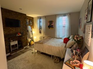 506 E 6th St #5FW, New York, NY 10009