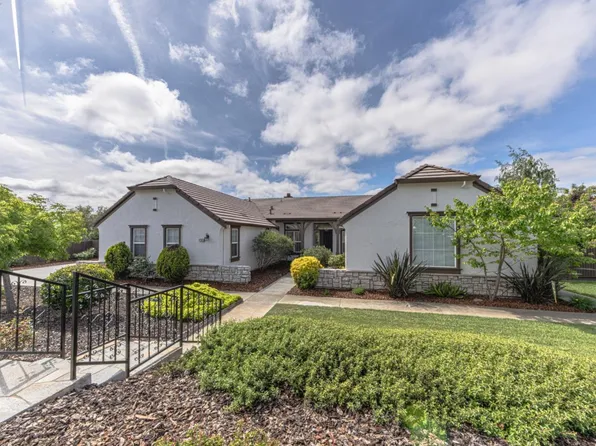 295 Via Vaquero Norte, San Juan Bautista, CA 95045