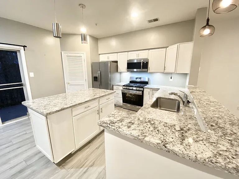 8704 Aspen Grove Ct — Photo 8