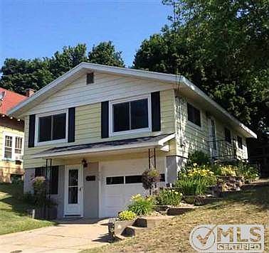 1st image of 750 W Bluff St