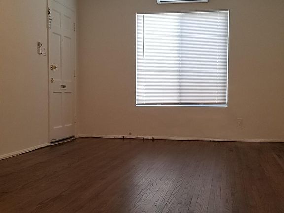 3rd image of 1726 N Hollywood Way #B