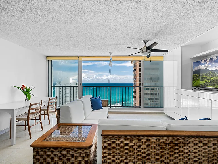 1477 Ashford Avenue Torre Del Mnr #1803 — Photo 1