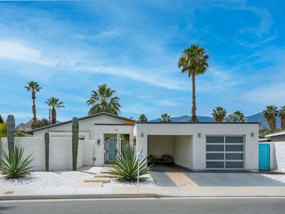 913 Arroyo Vista Dr, Palm Springs, CA, 92264