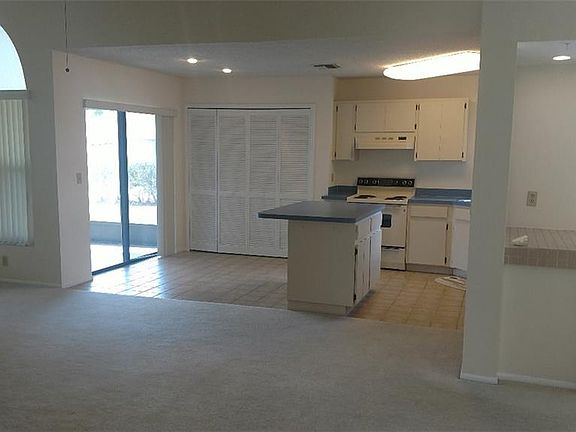 3rd image of 5505 Deer Creek Dr