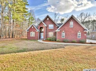 22054 Yorkshire Dr E, Athens, AL 35613