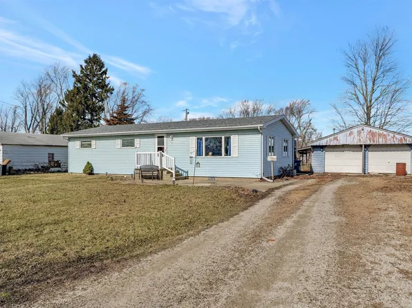 602 W Park St, Thomasboro, IL 61878