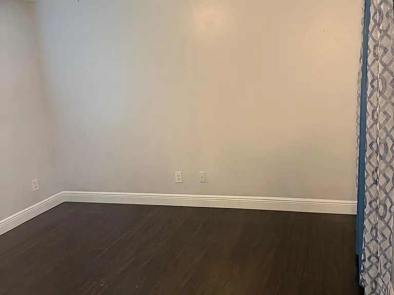 9024 Apache Blvd #A — Photo 14