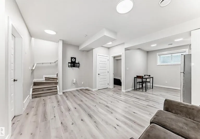 6536 Chappelle Vis SW #BASEMENT — Photo 9
