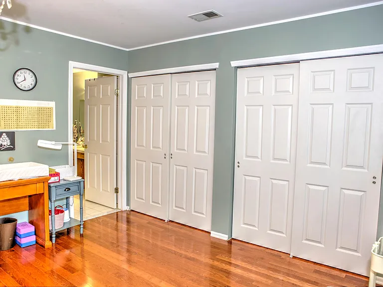 14 Taft Ct — Photo 11